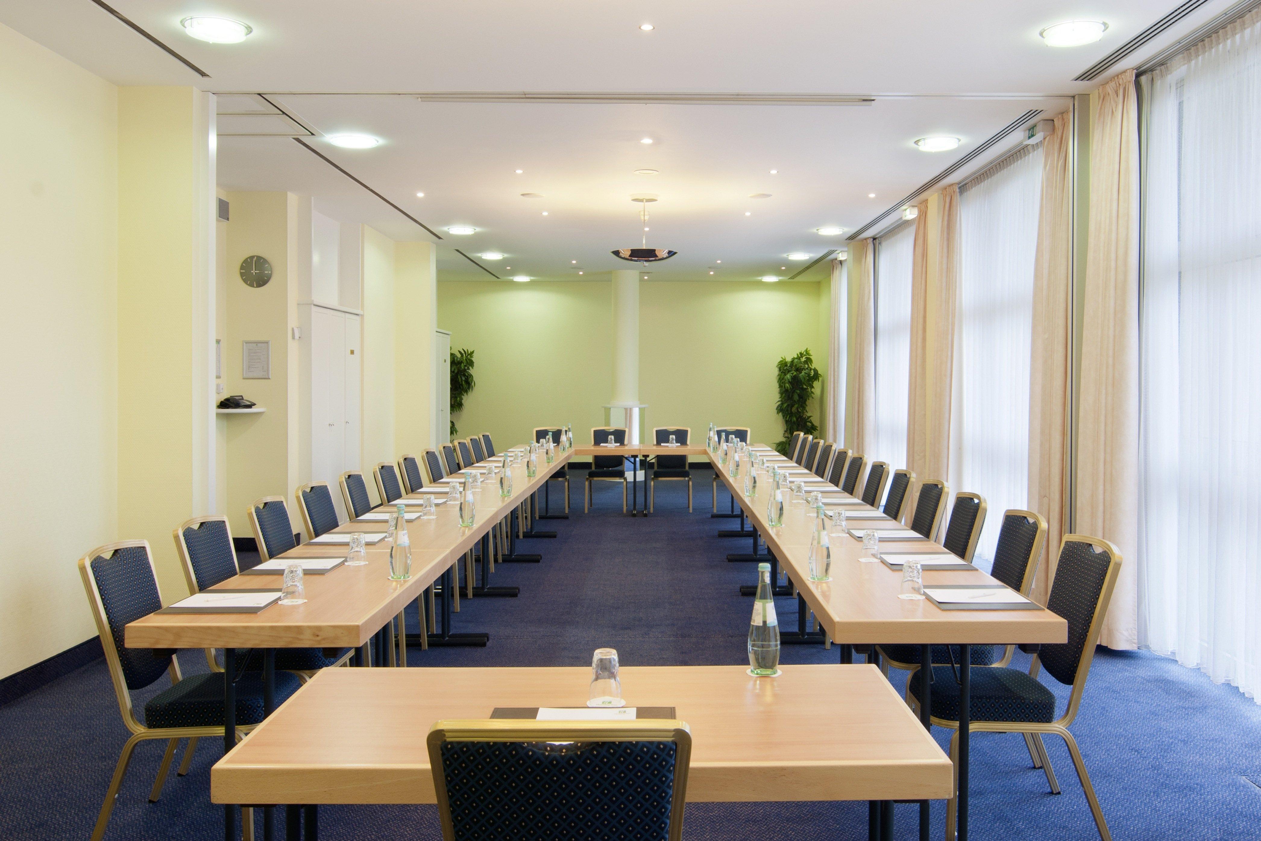Sud, An Ihg 4* München
